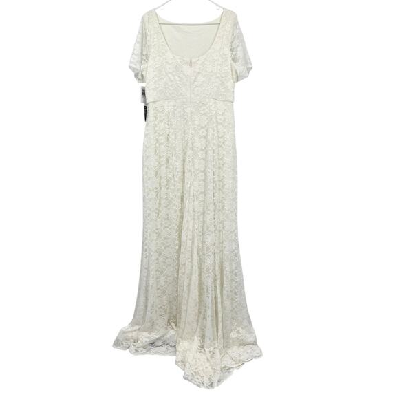 NEW Torrid Ever After Ivory Lace Gown Wedding Dress Women's Size 18 - Picture 11 of 14